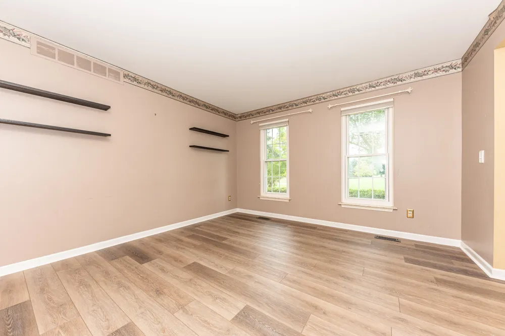 6884 Ralaric Drive Dexter, MI 48130
