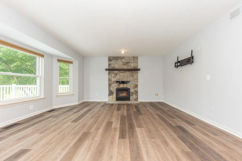 6884 Ralaric Drive Dexter, MI 48130