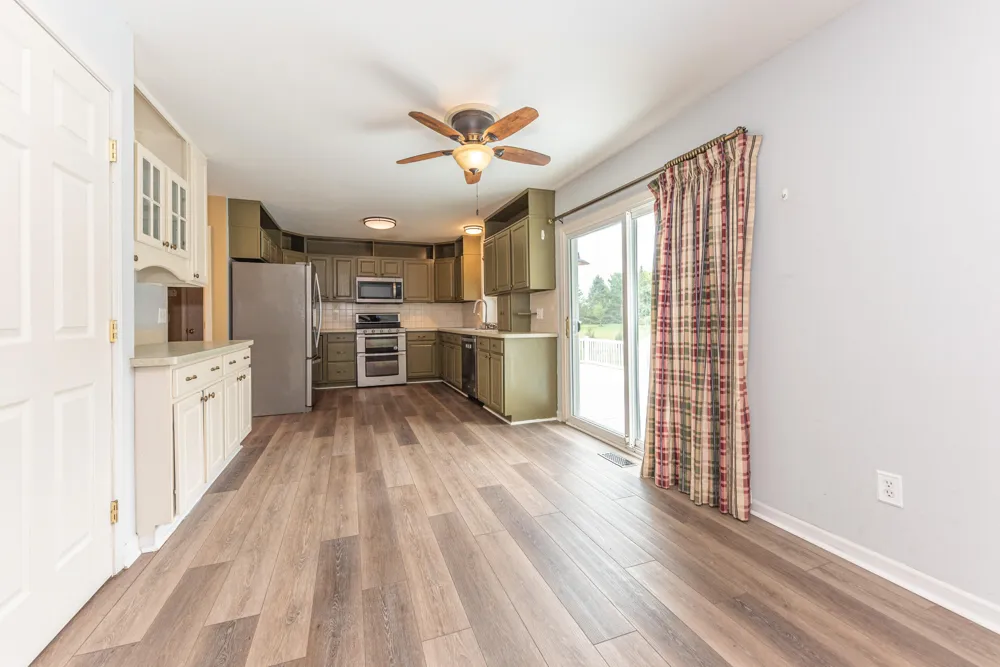 6884 Ralaric Drive Dexter, MI 48130