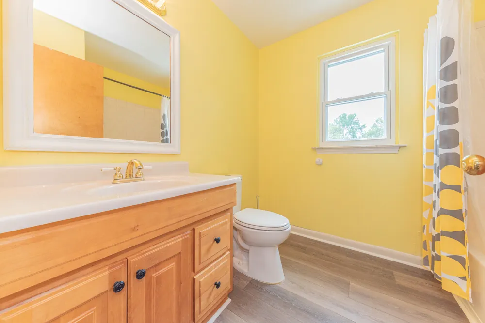 6884 Ralaric Drive Dexter, MI 48130