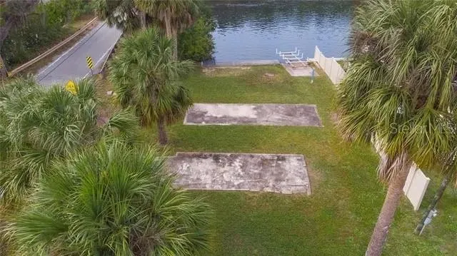 6807 EDGEWATER DRIVE New Port Richey, FL 34652