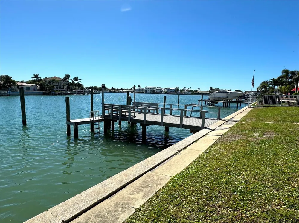 228 HOWARD DRIVE Belleair Beach, FL 33786