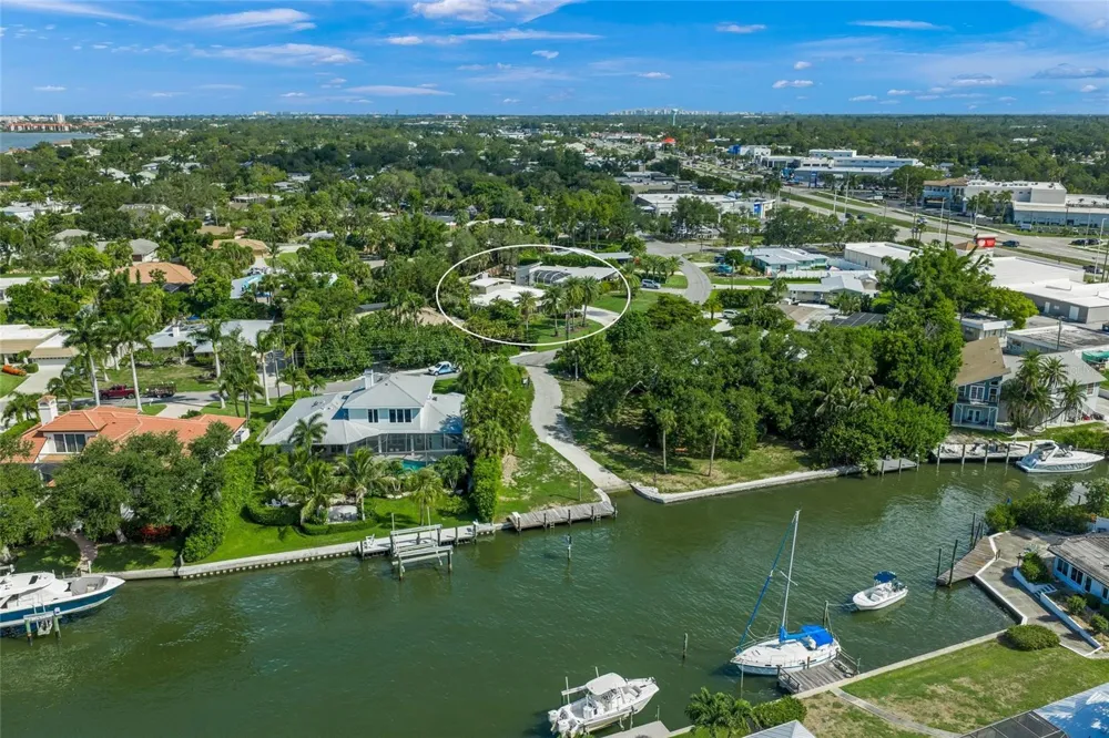 7616 COVE TERRACE Sarasota, FL 34231