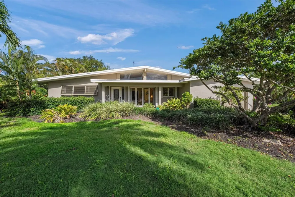 7616 COVE TERRACE Sarasota, FL 34231