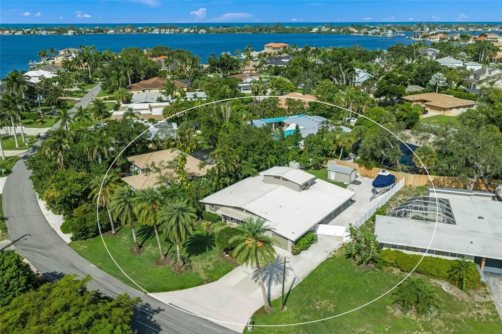 7616 COVE TERRACE Sarasota, FL 34231
