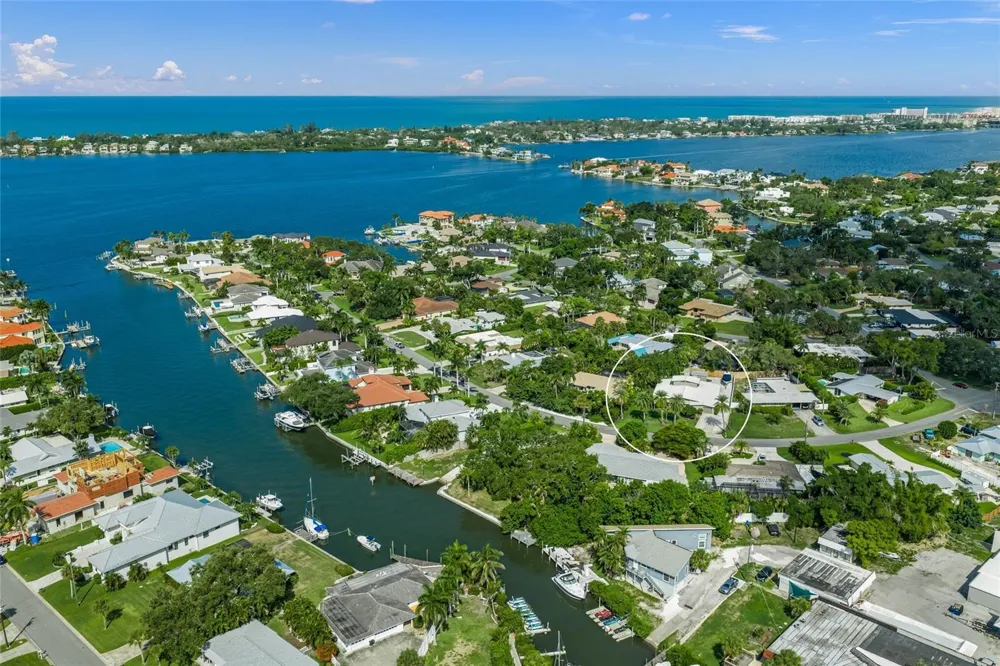 7616 COVE TERRACE Sarasota, FL 34231