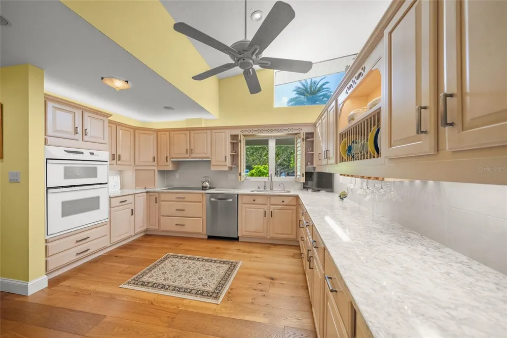 7616 COVE TERRACE Sarasota, FL 34231