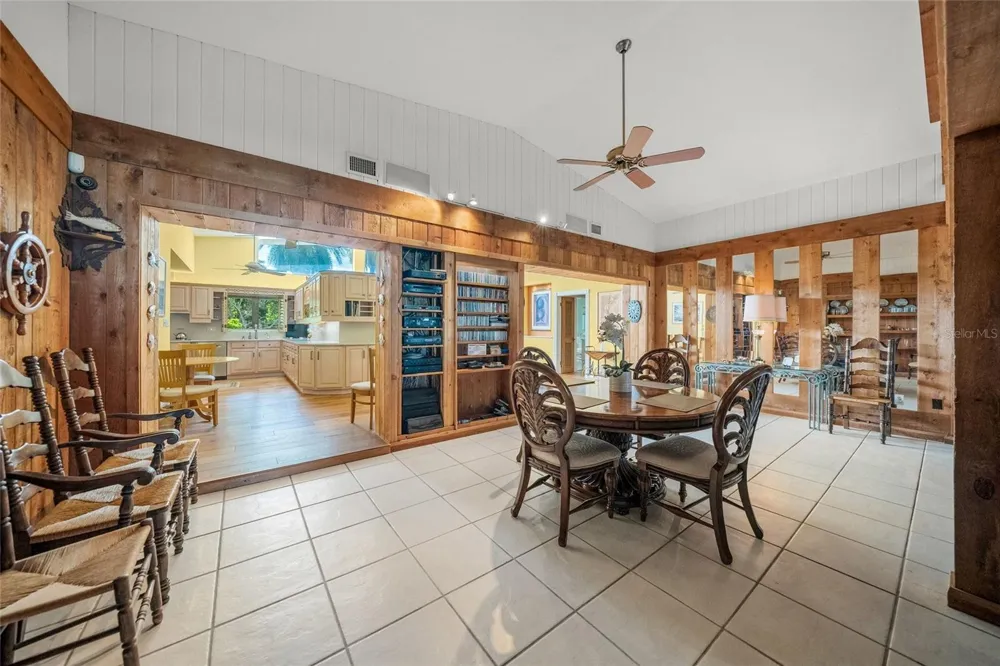 7616 COVE TERRACE Sarasota, FL 34231