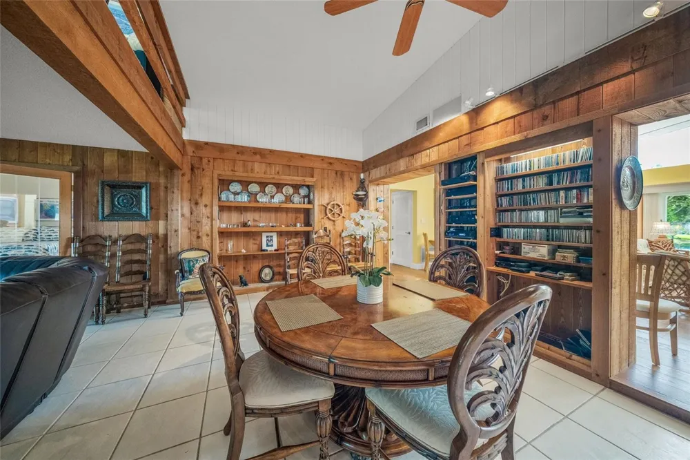 7616 COVE TERRACE Sarasota, FL 34231