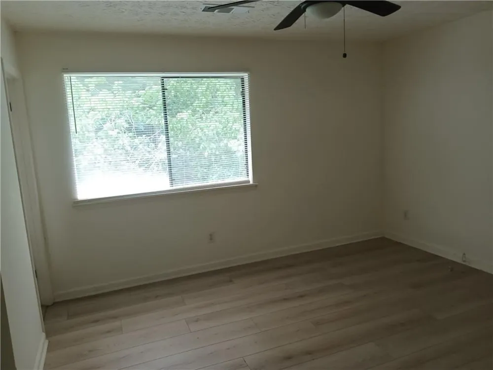 1063 Salisbury Trail Riverdale, GA 30296