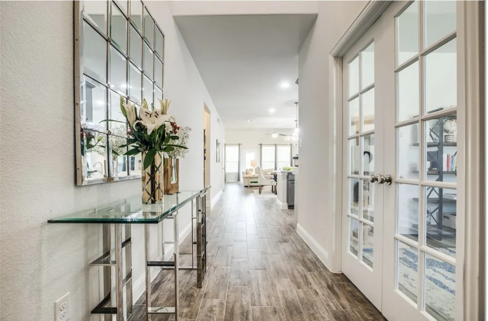 933 Slate Lane Celina, TX 75009