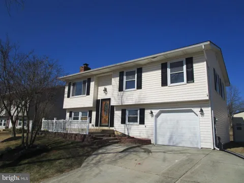 2404 MAYTIME DRIVE