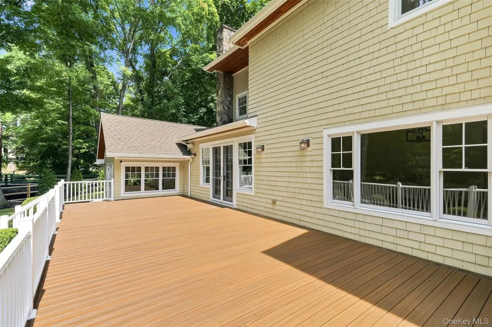 38 Lincoln Avenue Rye Brook, NY 10573