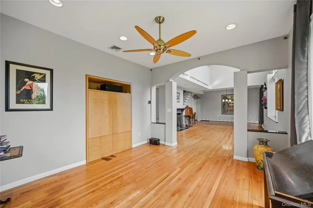 49 Helms Hill Road Washingtonville, NY 10992