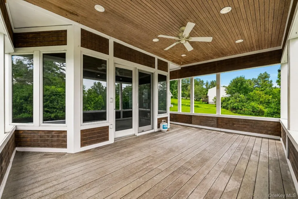 49 Helms Hill Road Washingtonville, NY 10992