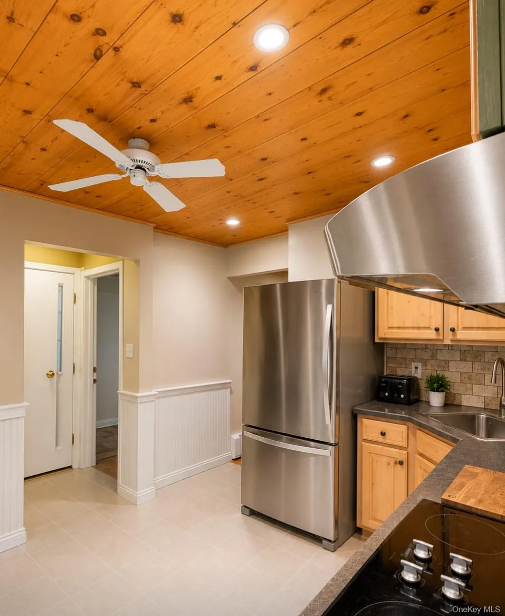 269 W Pulaski Road Huntington Station, NY 11746