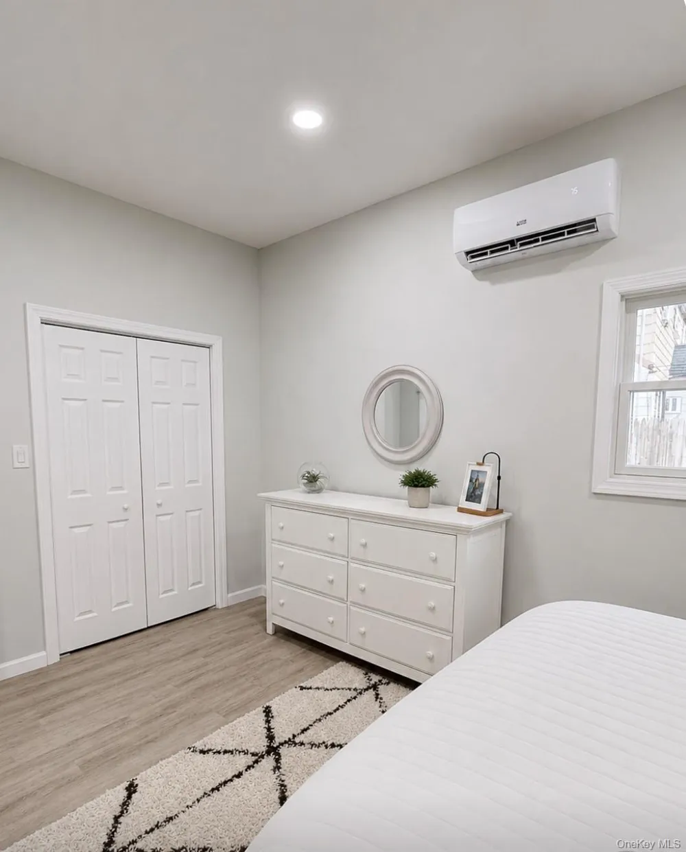 269 W Pulaski Road Huntington Station, NY 11746