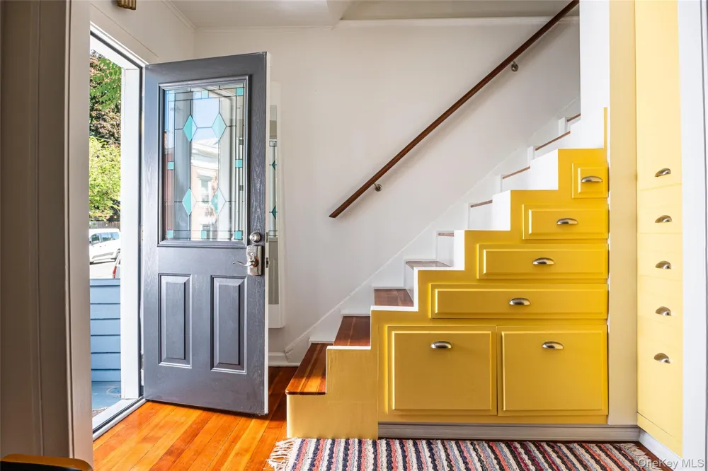 315 State Street Hudson, NY 12534