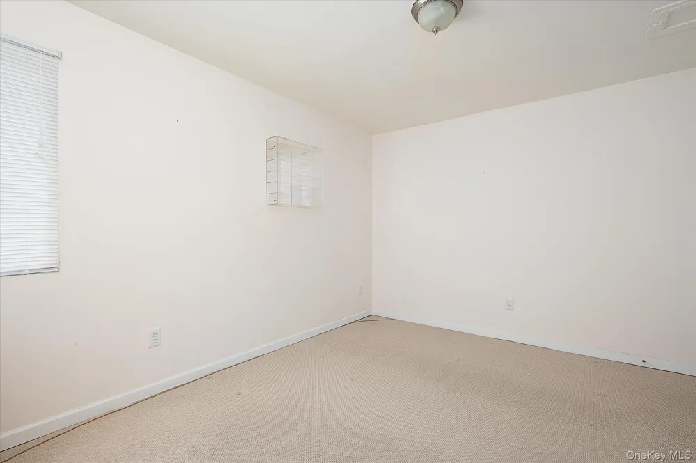 1 Anchorage Way #1103 Freeport, NY 11520