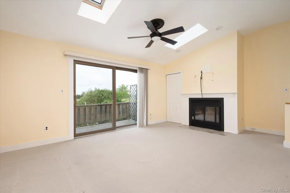 1 Anchorage Way #1103 Freeport, NY 11520