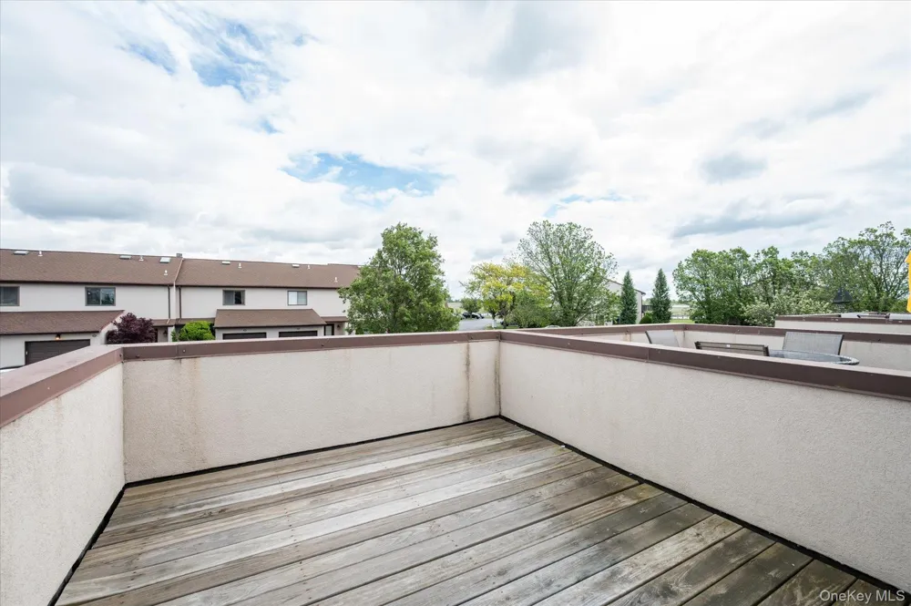 1 Anchorage Way #1103 Freeport, NY 11520