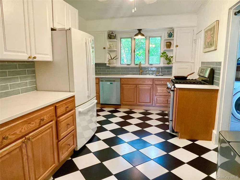 304 Union Avenue Peekskill, NY 10566