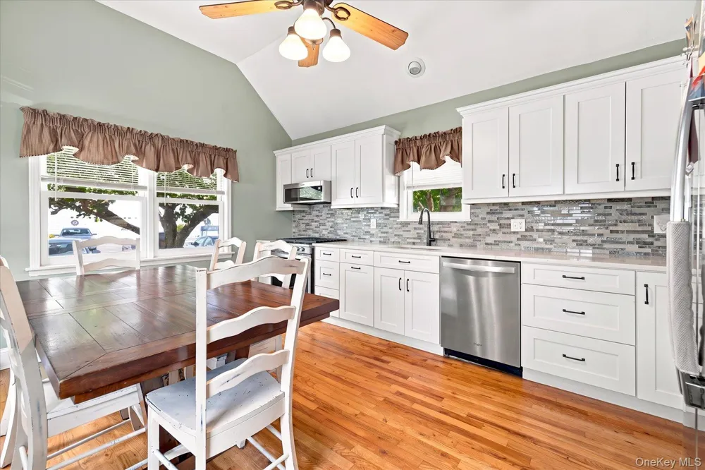 1 Ridgewood Drive Wantagh, NY 11793