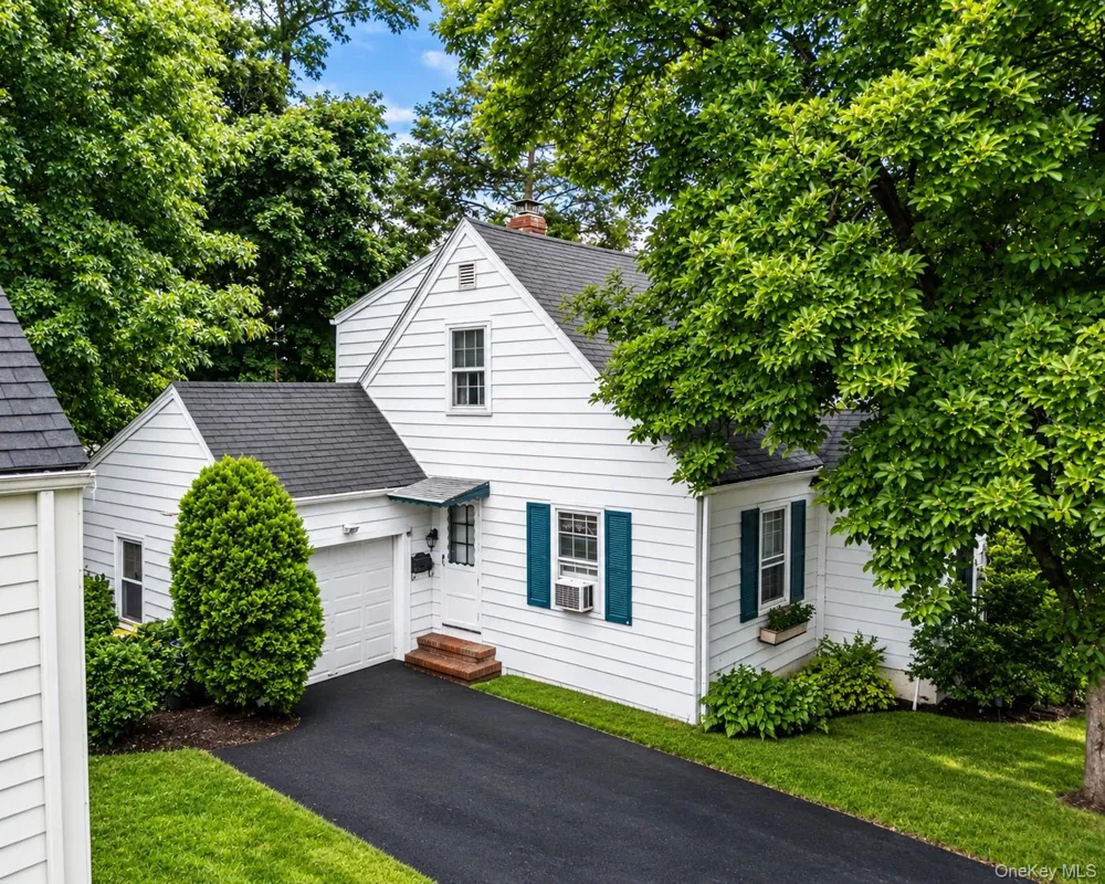 24 Maywood Avenue Rye Brook, NY 10573