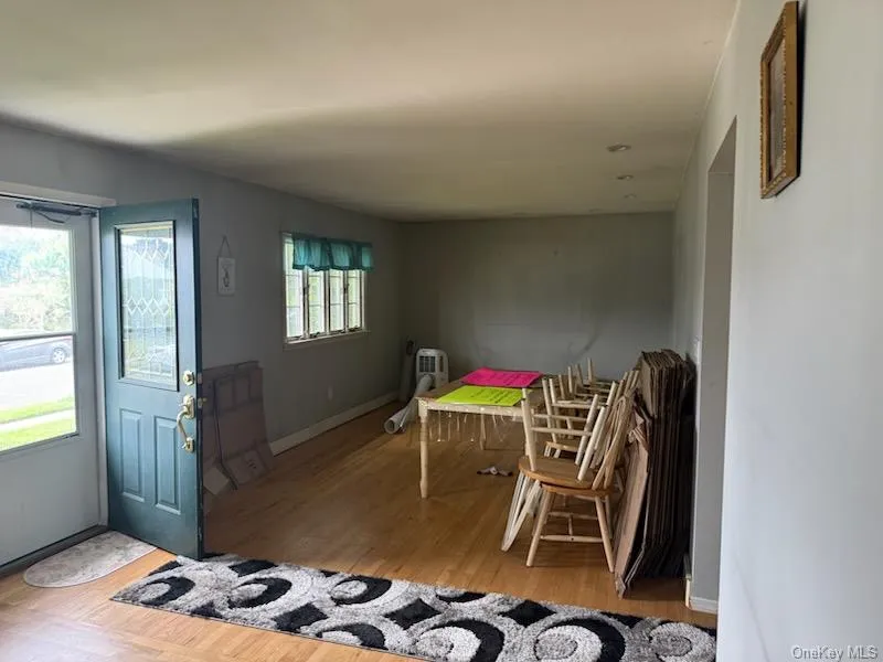 391 Ferris Road Seaford, NY 11783