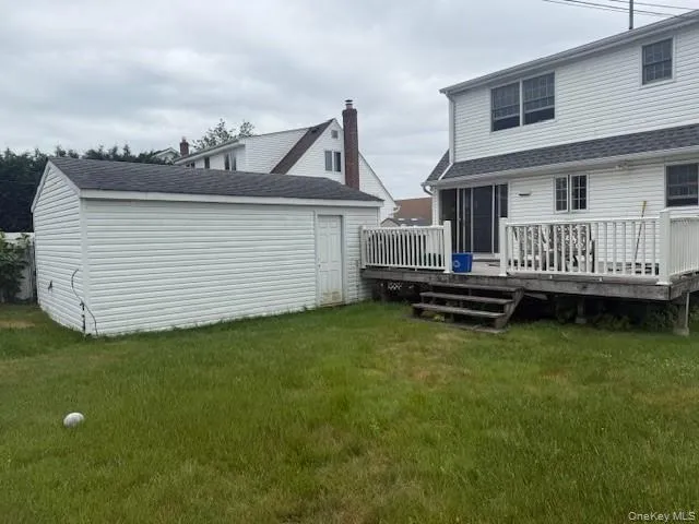 391 Ferris Road Seaford, NY 11783