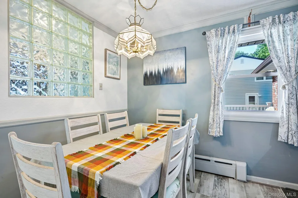 148 Oak Avenue Shirley, NY 11967