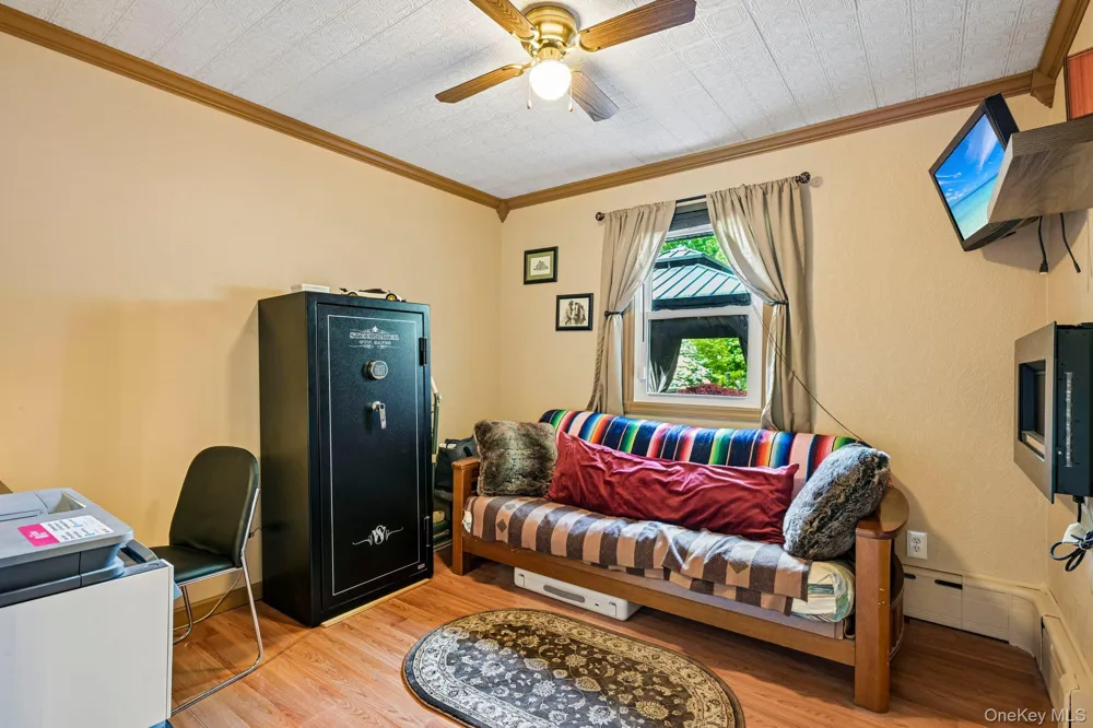 148 Oak Avenue Shirley, NY 11967