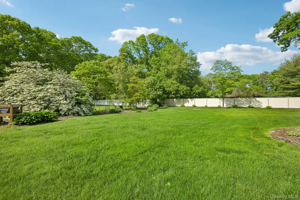 148 Oak Avenue Shirley, NY 11967
