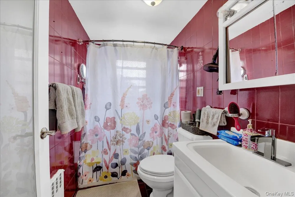 3161 Wissman Avenue Bronx, NY 10465