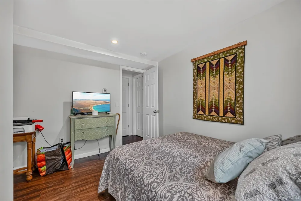 1006 Parr Meadow Drive #10E Newburgh, NY 12550