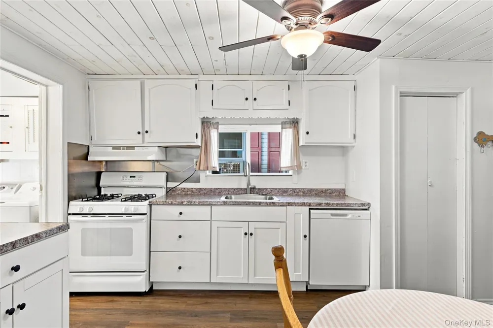15 Maple Street Newburgh, NY 12550