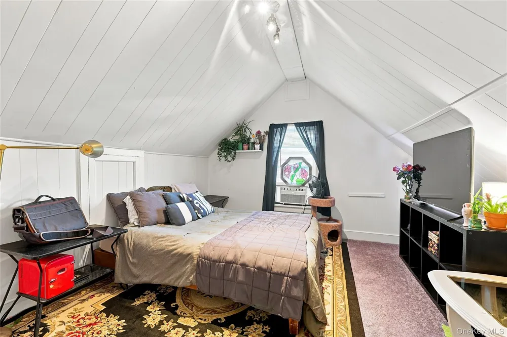 15 Maple Street Newburgh, NY 12550