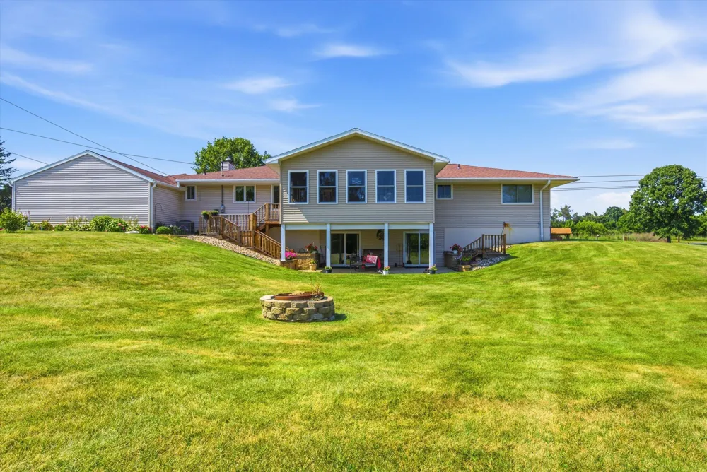 18275 Garvey Road Chelsea, MI 48118
