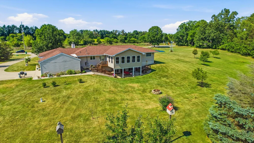 18275 Garvey Road Chelsea, MI 48118