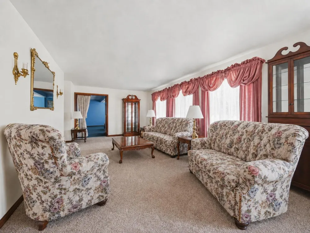 18275 Garvey Road Chelsea, MI 48118