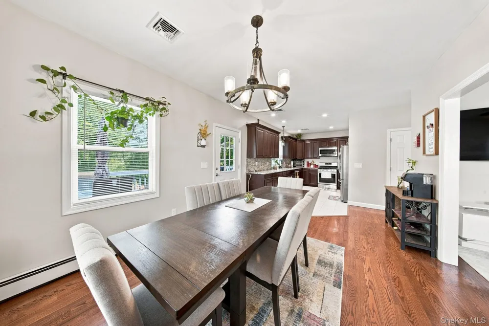30 High Street Unionville, NY 10988