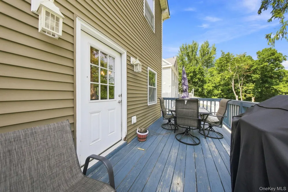 30 High Street Unionville, NY 10988