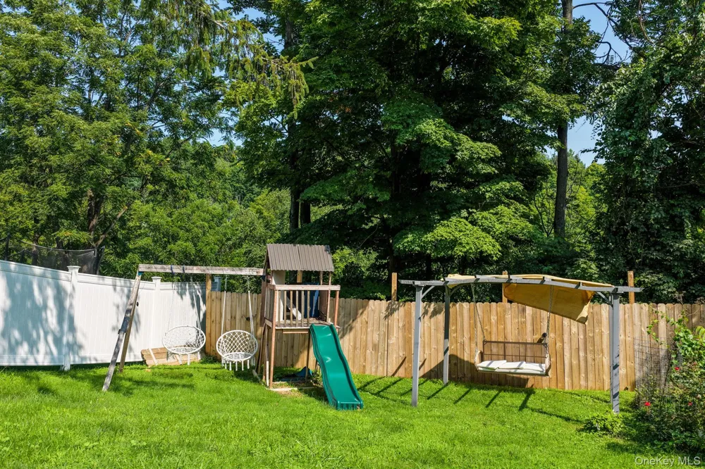30 High Street Unionville, NY 10988
