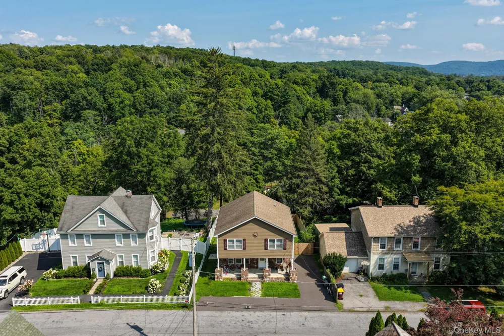 30 High Street Unionville, NY 10988