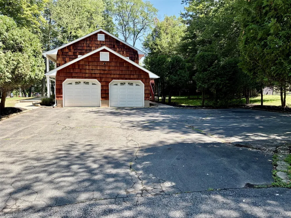 251 Kings Highway Tappan, NY 10983