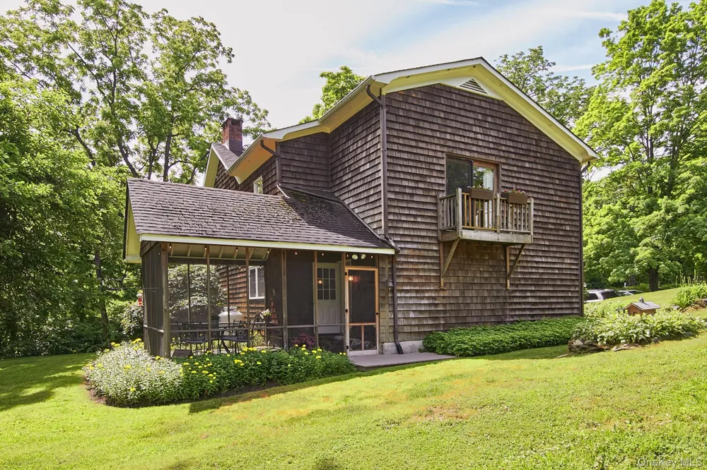 9 Iron Forge Road Warwick, NY 10990