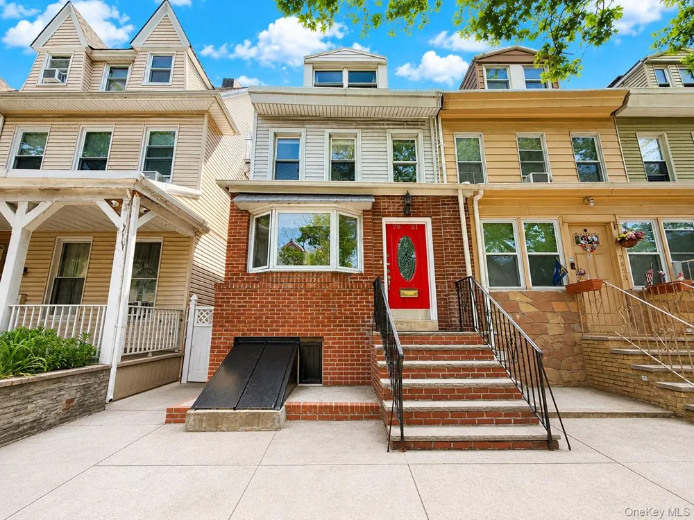 78-51 80th Street Glendale, NY 11385