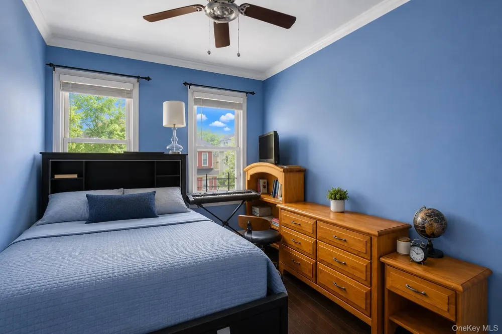 78-51 80th Street Glendale, NY 11385