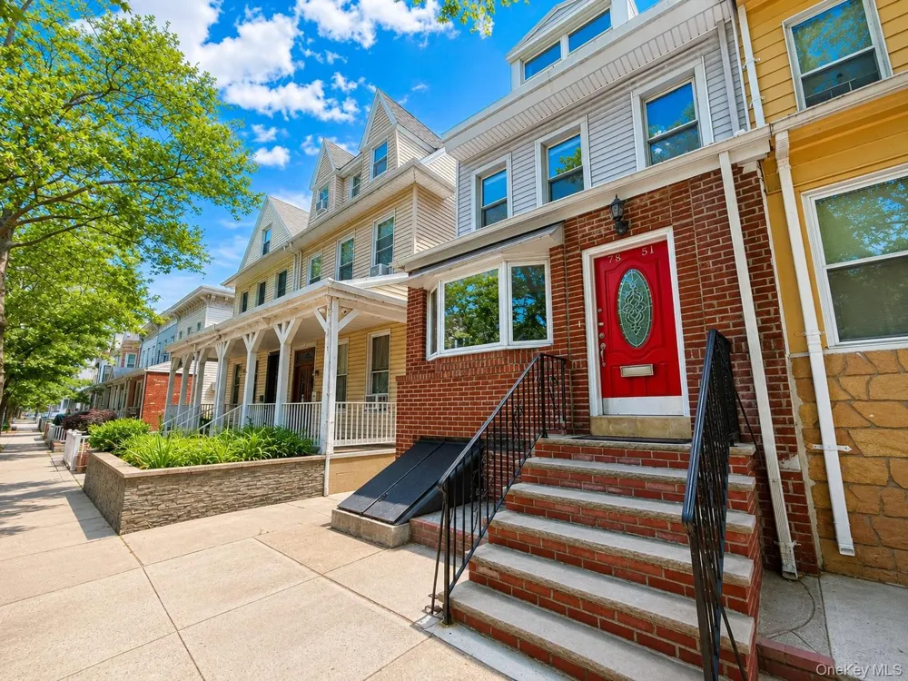 78-51 80th Street Glendale, NY 11385