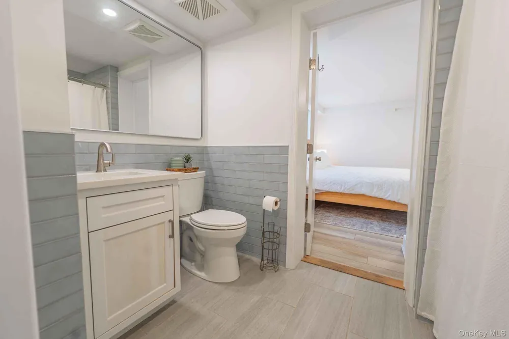 1215 W Park Avenue East Atlantic Beach, NY 11561